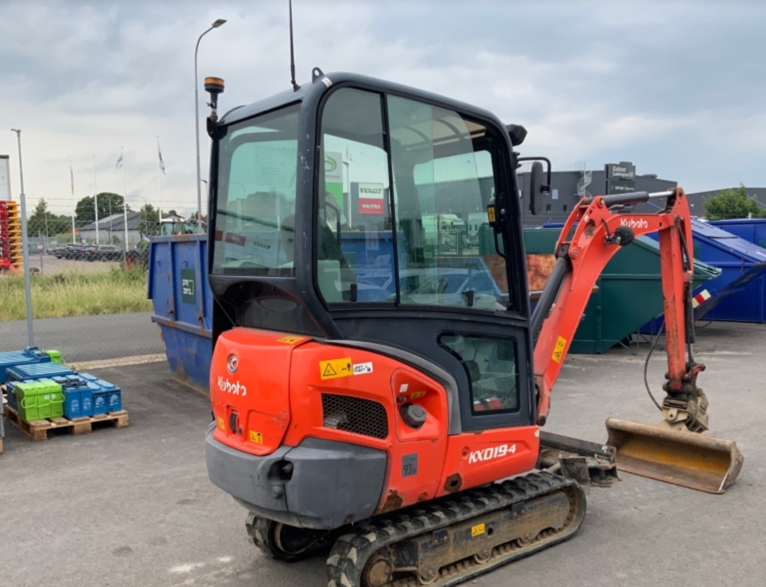 2015 Bagger Kubota KX019-4 mit Werkzeug und Anhänger - 12.000 EUR - Image 12