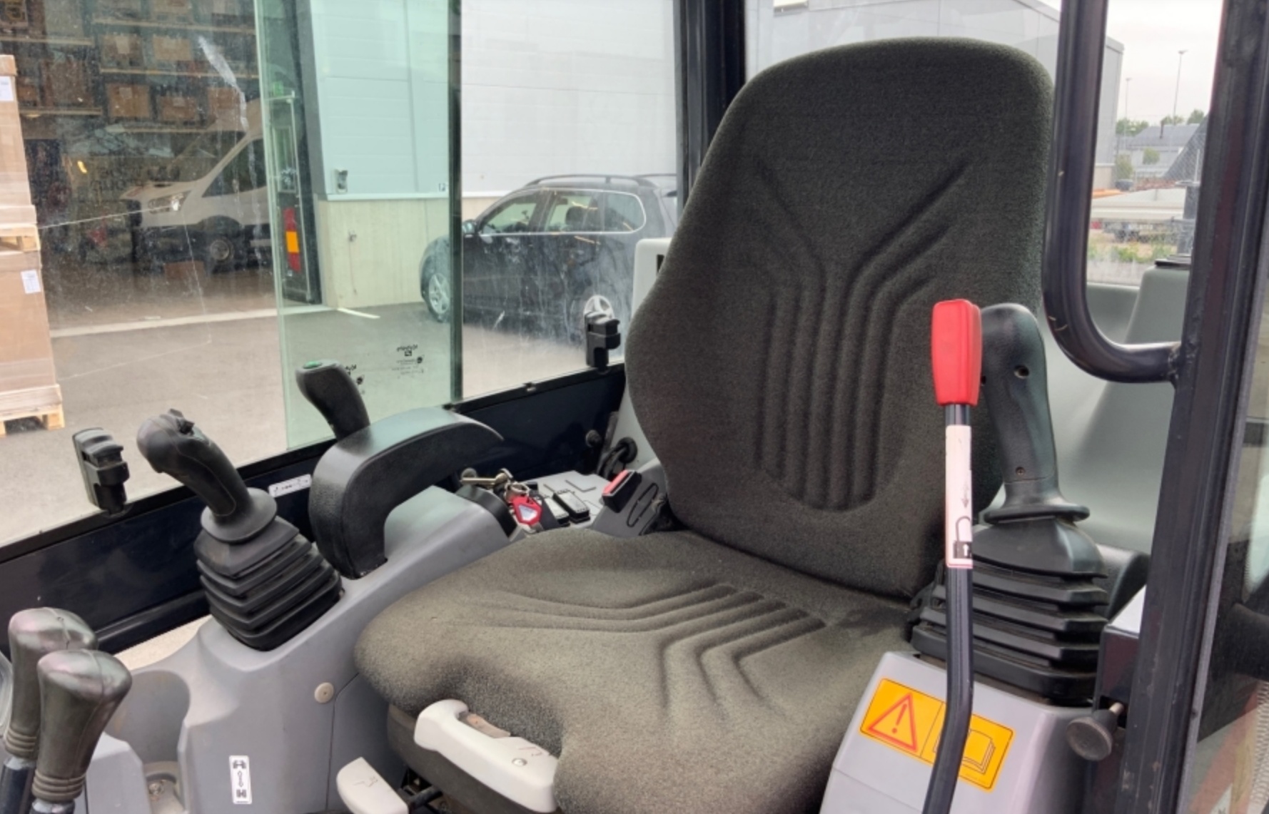 2015 Bagger Kubota KX019-4 mit Werkzeug und Anhänger - 12.000 EUR - Image 15
