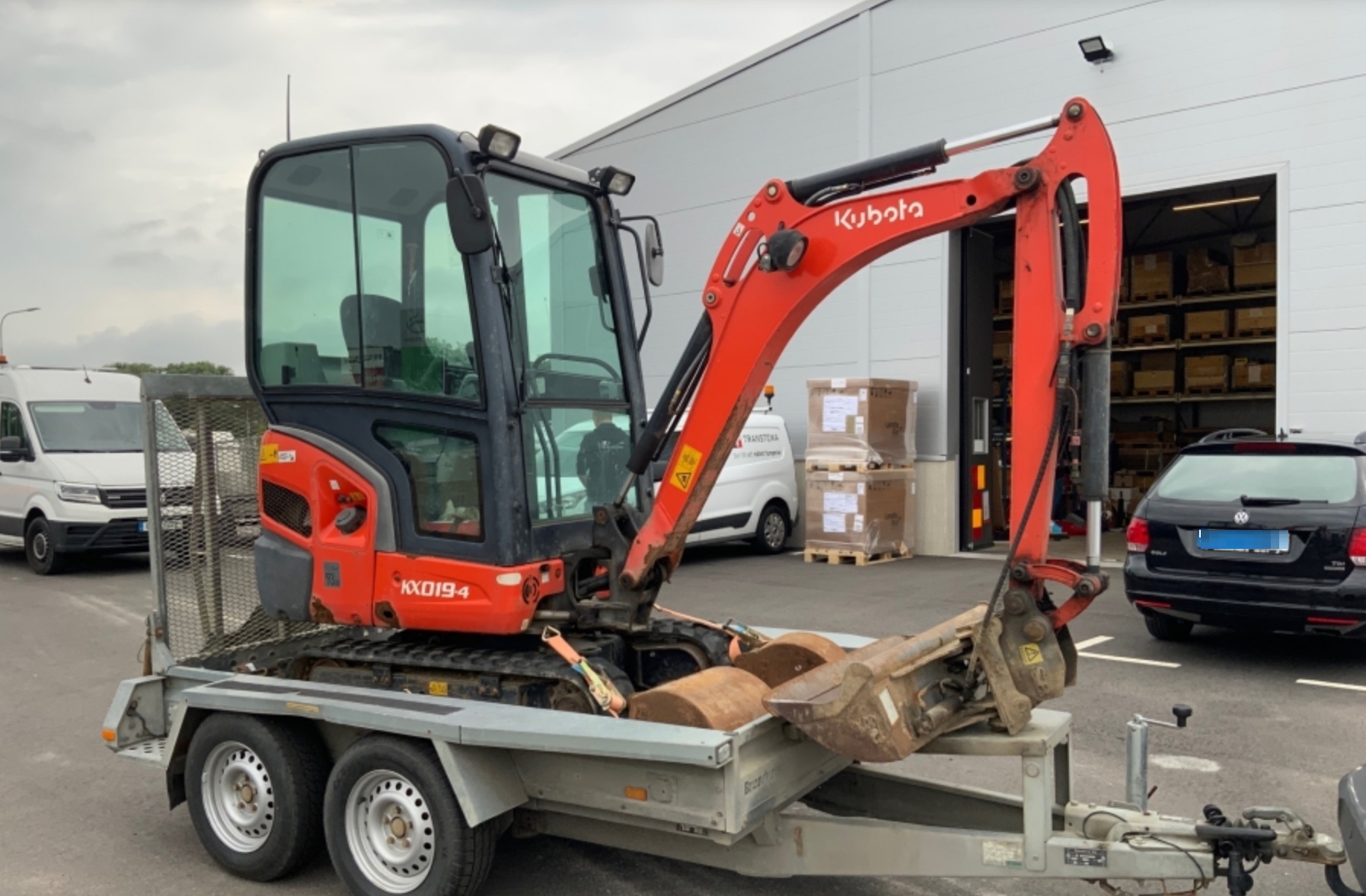 2015 Bagger Kubota KX019-4 mit Werkzeug und Anhänger - 12.000 EUR - Image 9